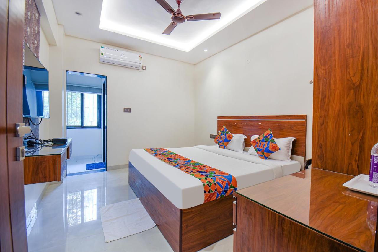 Fabhotel Gaurav Galaxy Пюн Екстериор снимка