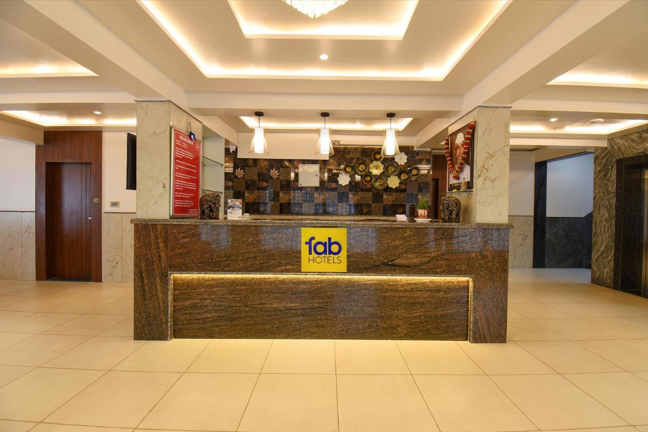 Fabhotel Gaurav Galaxy Пюн Екстериор снимка